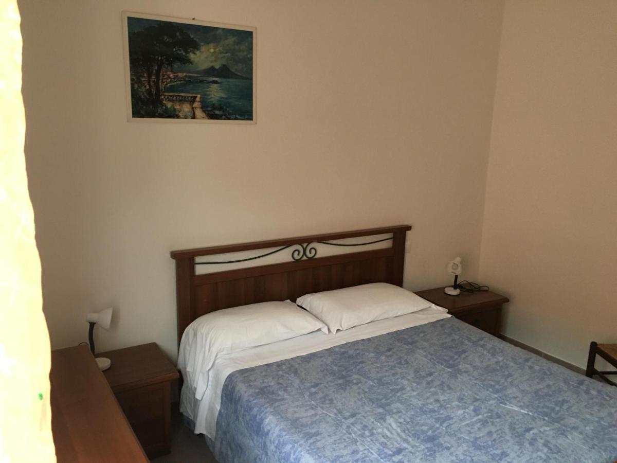 Appartamento Miramare, 2 Camere, Cucina, Bagno, 벤티밀리아 외부 사진